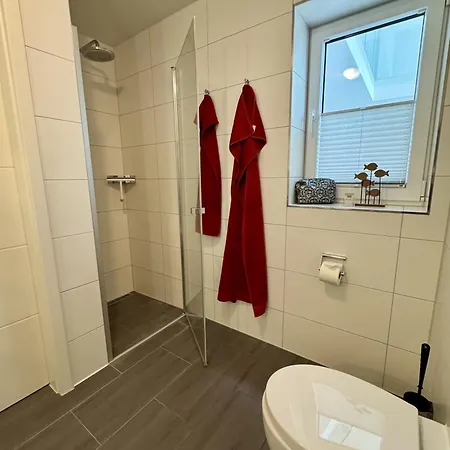 Апартаменты Aquamarin Ostseetraumsuite 02 *